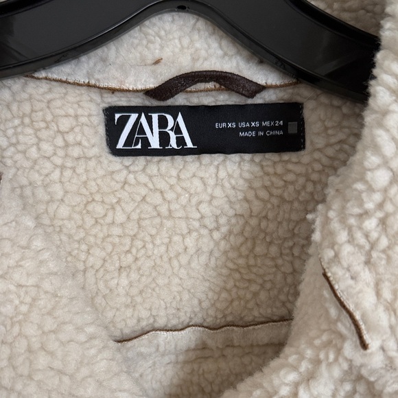 Zara Tan Teddy Jacket with Cream Accents - Picture 3 of 5